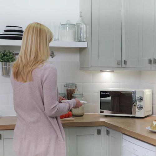 Russell Hobbs 17L 700W Inspire Microwave - Cream 4