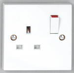 VIMARK 13 AMP 1 GANG FLUSH SWITCHED SOCKET