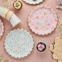 Floral Scalloped Paper Plates - Pack of 8
