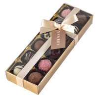 12 truffle selection in gold base with clear lid & ribbon 8x165g