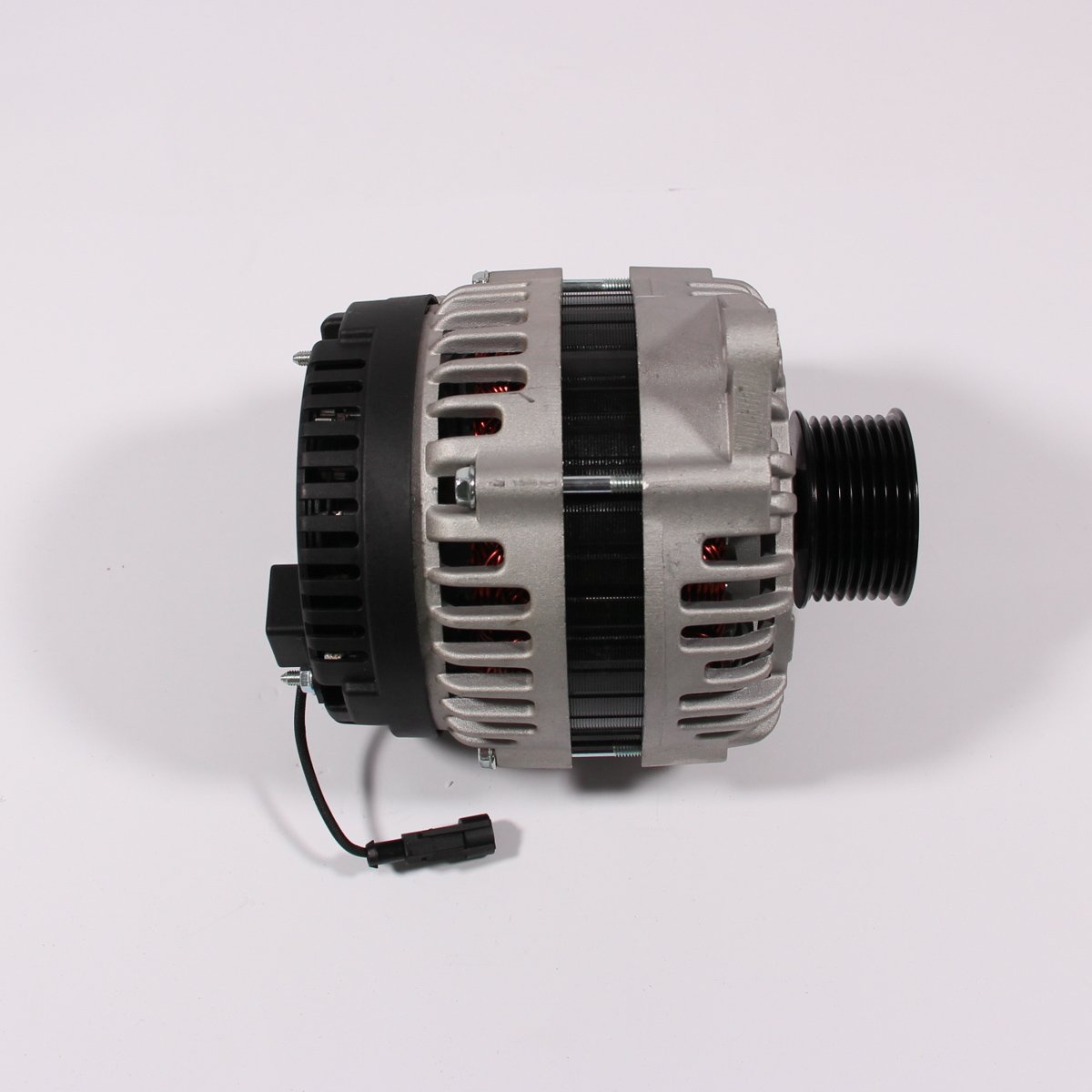 ALTERNATOR: 14V, 150A