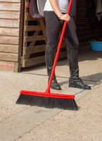 RED GORILLA COMPLETE BROOM RED 50CM