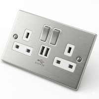 Stainless Steel 2 Gang 13A  Socket c/w 2XUSB