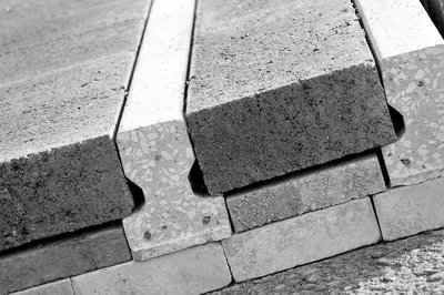 FP McCann Precast Concrete T Beam Slip Brick PRE HB 150 SLIPS 385 LONG