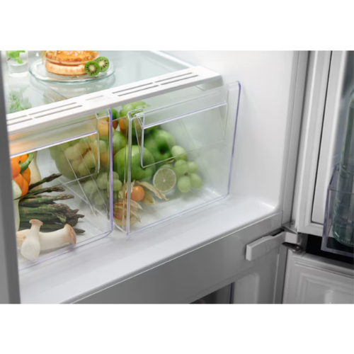 Electrolux Frost Free 70/30 Integrated Fridge Freezer | LNT6NE18S 3