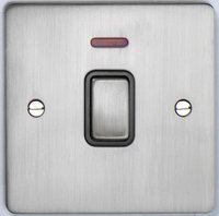 DETA Flat Plate 20Amp double pole switch with neon Satin Chrome with Black Insert | LV0201.0173