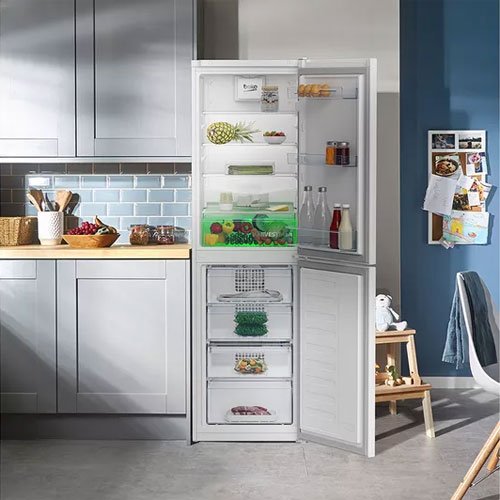 Beko 50/50 Freestanding Fridge Freezer - White| CNG4582VW in home setting