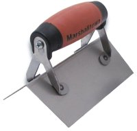 MARSHALLTOWN TRO-M67D CORNER TROWEL OUTSIDE I5325