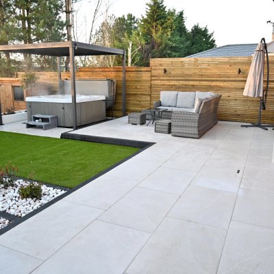 Tippers Porcelain Paving Burlingstone White 900mm x 600mm x 20mm