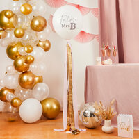 Future Mrs Jumbo 18'' Latex Balloon & Tassel Tail