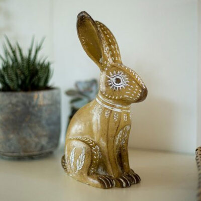 Motif Resin Swift Hare