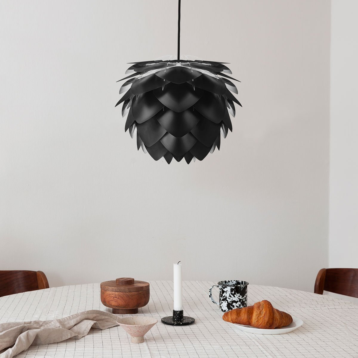 EBB & FLOW Silvia Black Pendant
