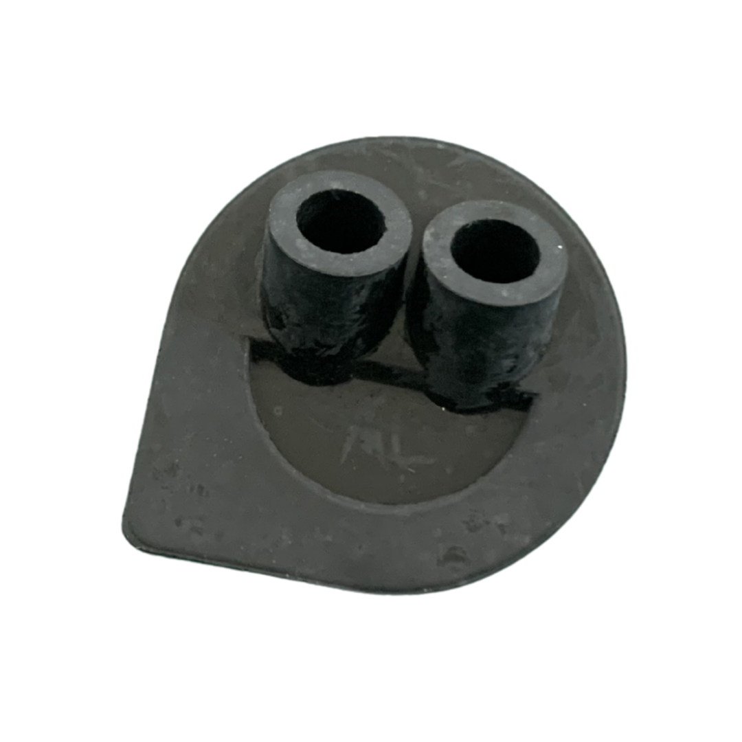 Victor / Topsun TCS2600 - Fuel Tank Grommet