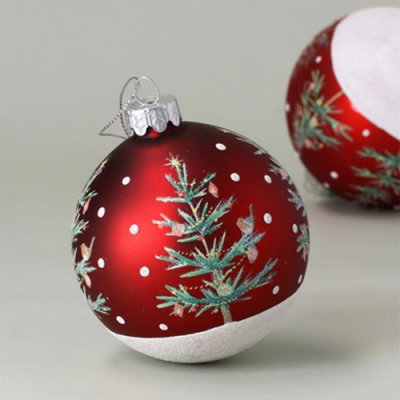 Bauble with Scandi Trees on Snowy Base - Matt Red 