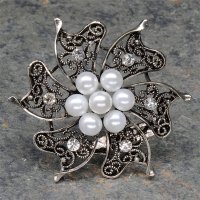 Vintage Brooch Pearls & Diamante Silver - Dia 60mm