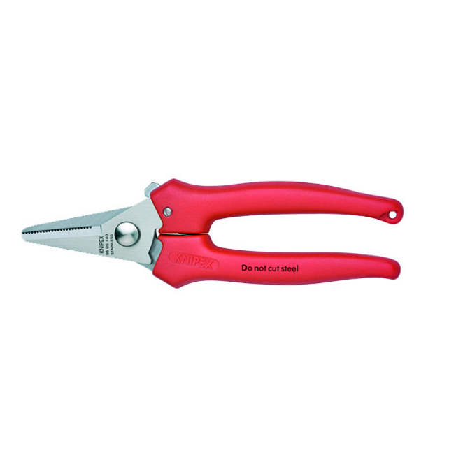 Cutting blade for universal mouldings
