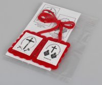 Red Scapular With Leaflet   (5910)