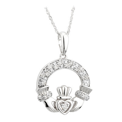 14k white gold diamond claddagh pendant s45603 from Solvar