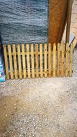 ROUNDED TOP PICKET PALE FENCE 1.83 X 0.90M
