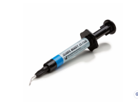 Kuraray Clearfil Majesty ES Flow Syringe Low 2.7g Shade A4