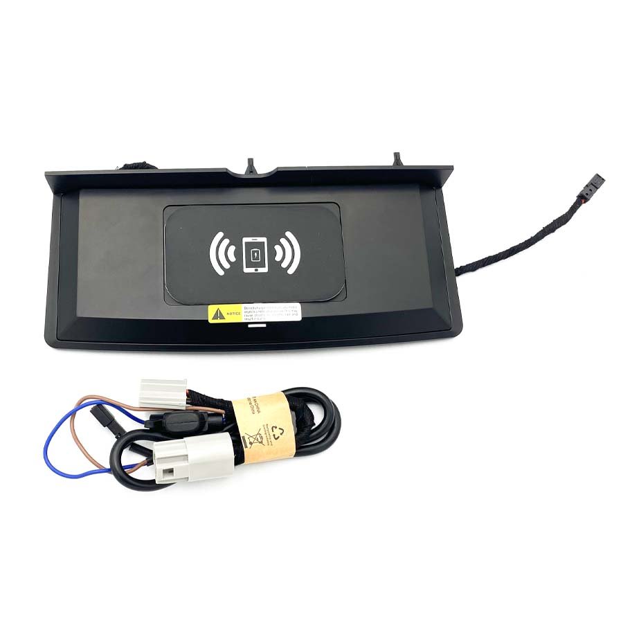 Auto-XT Range Rover Sport 2013 - 2017 Wireless Charger