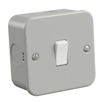10 amp metal clad switch 1 gang 2 way