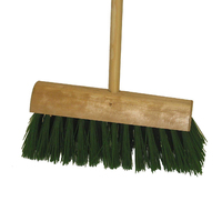 Yard Brush 13"