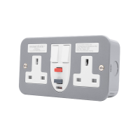 Click 2G DP RCD Switched Socket Metal Clad CLRCDP036