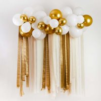 Gold Metallic Balloon & Streamer Backdrop Kit