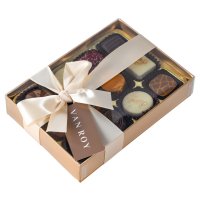 12 Belgian chocs in gold box with clear lid and ribbon 8x160g
