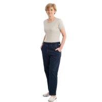 The Jeans Jumpsuit has real pockets at the front.