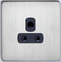 DETA Screwless 1 Gang 5 Amp Socket Satin Chrome Black Insert | LV0201.0434