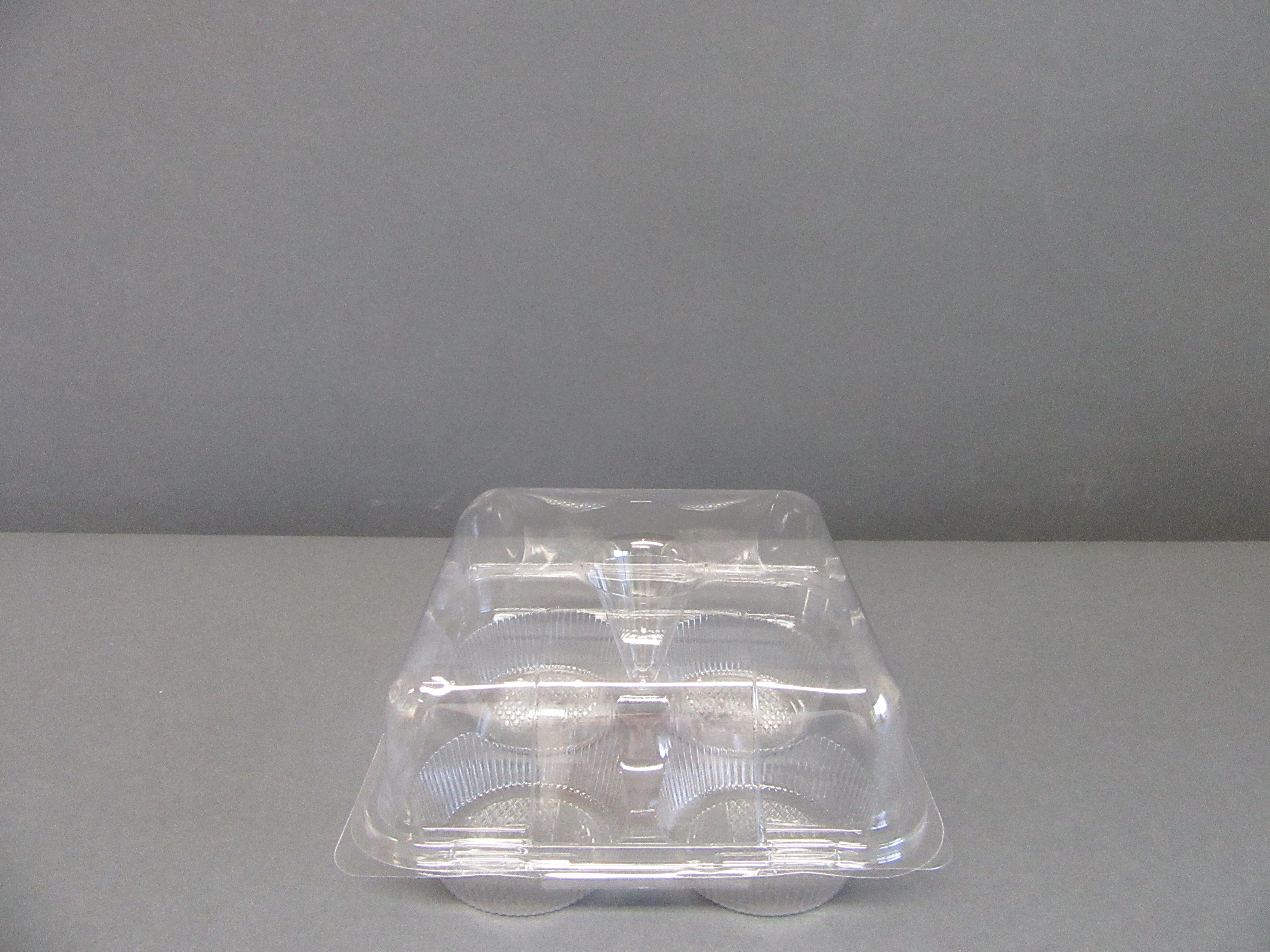 Cake 4 Cavity Cup (688b)