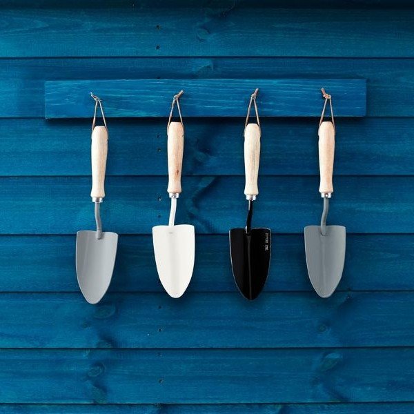 Ronseal Direct to Metal Paint Storm Grey Gloss Lifestyle