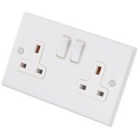 White 2 Gang 13 Amp Socket 6011-105