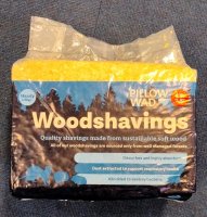 Pillow Wad Compressed Woodshavings - Handy 1kg x 6