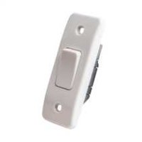 MK FLUSH ARCHITRAVE SWITCH WHITE 6A 1 GANG 2 WAY