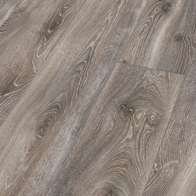 Hightland Oak Titan Laminate Flooring 1