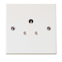 Click Polar 1 Gang 5A Round Pin Socket