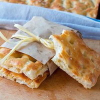 Focaccia Bread Flavoured (12 Units)