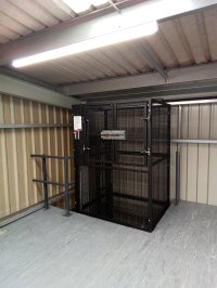 Hand-loaded mezzanine goods lift thumbnail 4
