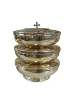 Stacking Ciboria/Set of 3 + Lid/Gold Finish   (88248)