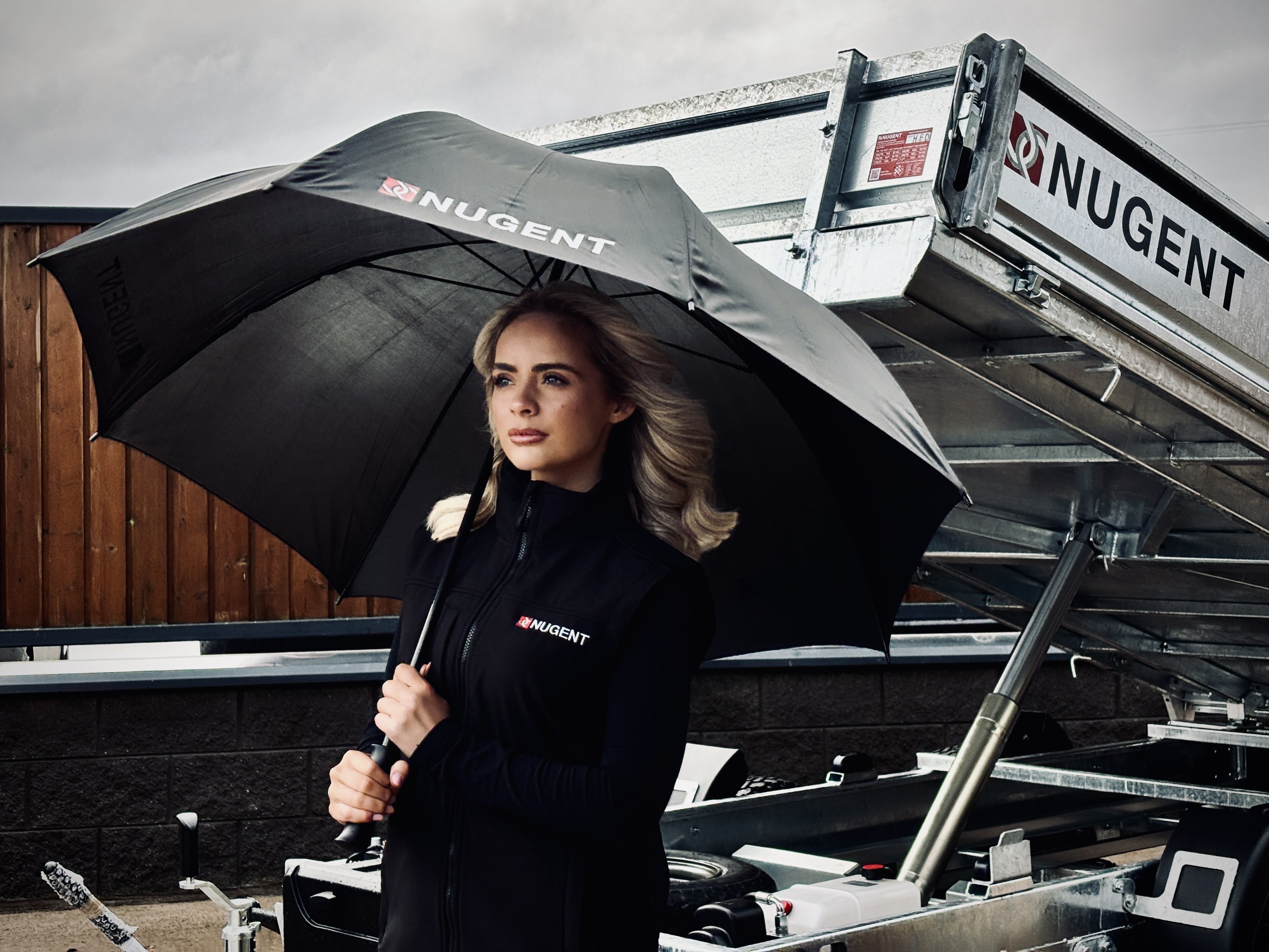 NUGENT BLACK UMBRELLA