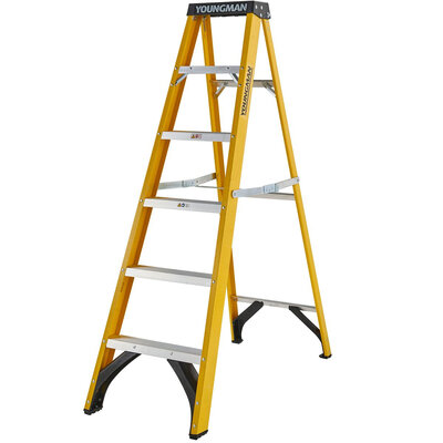 Youngman S400 Fibreglass Swingback Stepladder 6 Tread