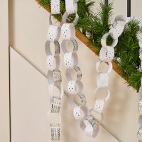 White & Gold Scallop Edge Paper Chains - Pack of 48