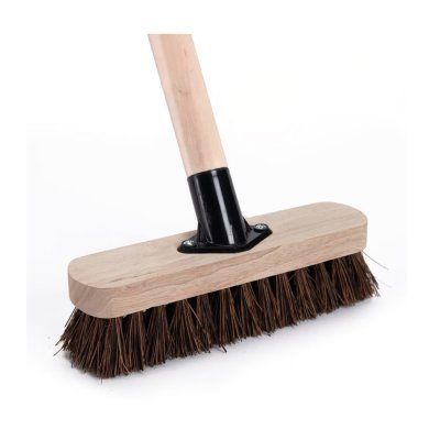 9" Bassine Deck Scrub Brush C/W Handle