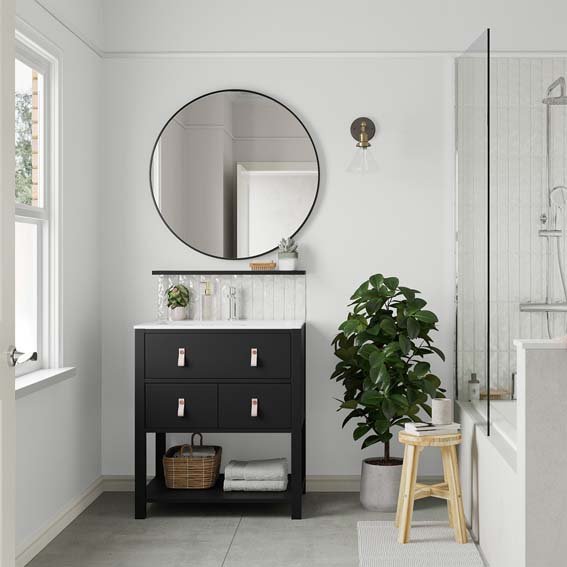 Dulux Easycare Bathrooms Iced White Paint - Pat McDonnell Paints ...