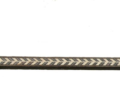 Decorative purfling, herringbone pattern