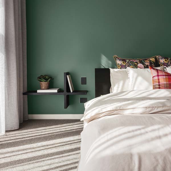 Colourtrend Christmas Wreath Lifestyle