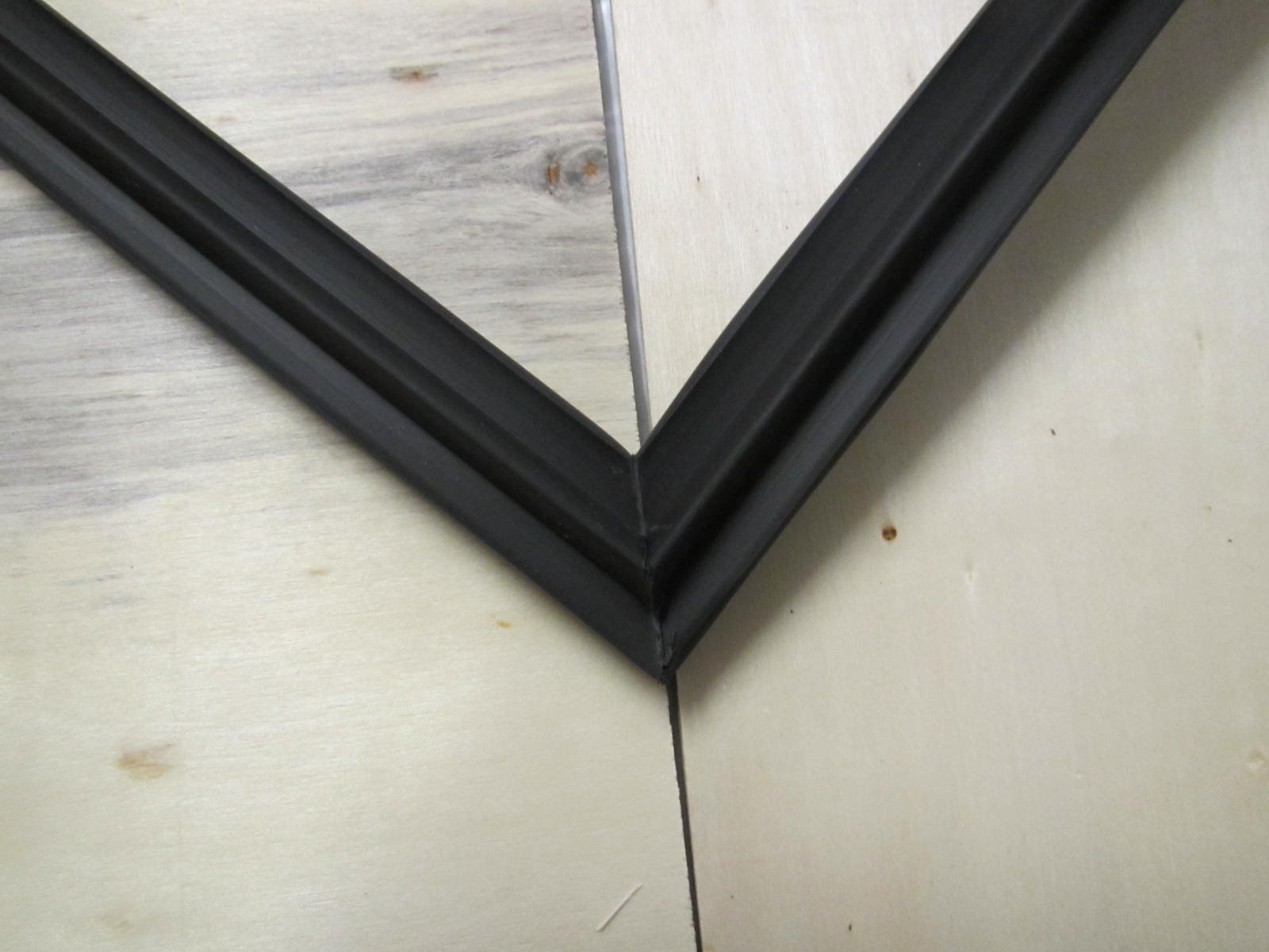 SS150 / SS300 DRAWER GASKET 205 X 375 CENTRE TO CENTRE - 2014 TO PRESENT